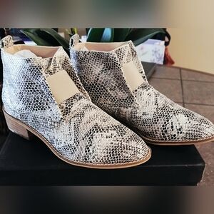 CCOCCI Beige Snake Slip-on Booties, Sizes 6 & 9